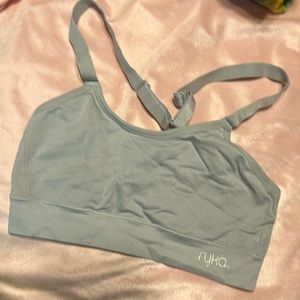 🌻small sport bra Sz small women’s or small youth